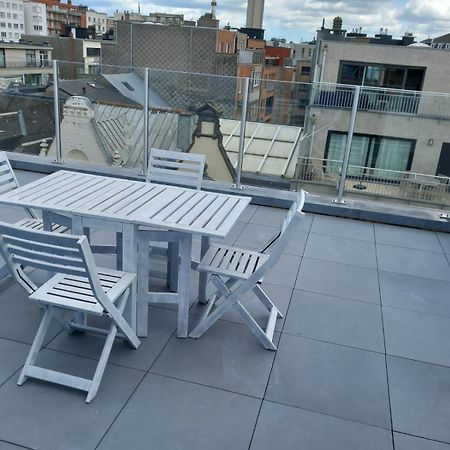 Gezellig Centraal Gelegen Penthouse Oostendeアパートメント エクステリア 写真